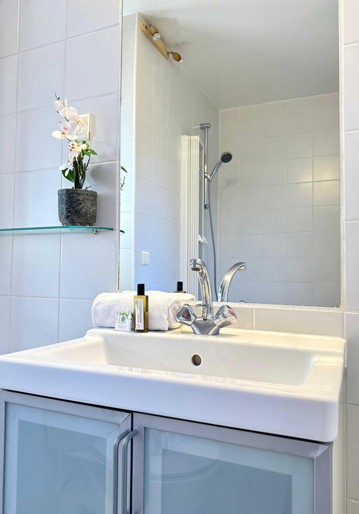 Beautiful Calm Studio In Le Marais Paris Dış mekan fotoğraf